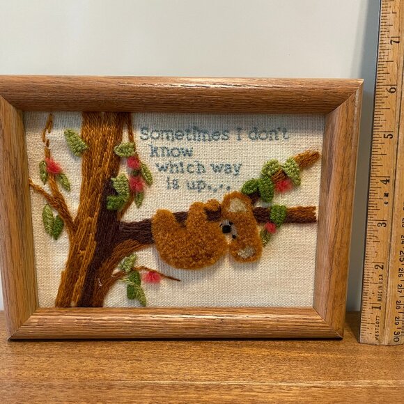 Vtg Jiffy Crewel Embroidery Stitchery Koala Bear 5x7 Oak Framed Picture Decor - Picture 6 of 9